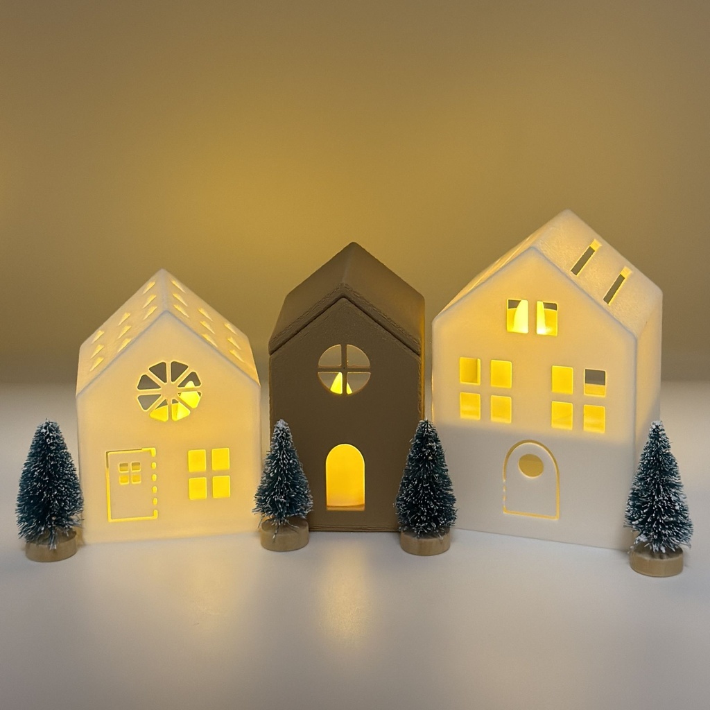 Set 3 căsuțe luminoase Tesoris, cu brazi miniaturali și lumânări LED